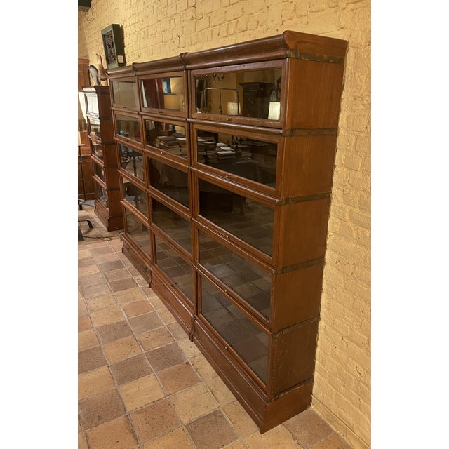 Wood 19th Century 3-Module Oak Wall Bookshelf from Globe Wernicke, 1890s, Set of 3 For Sale - Image 7 of 10