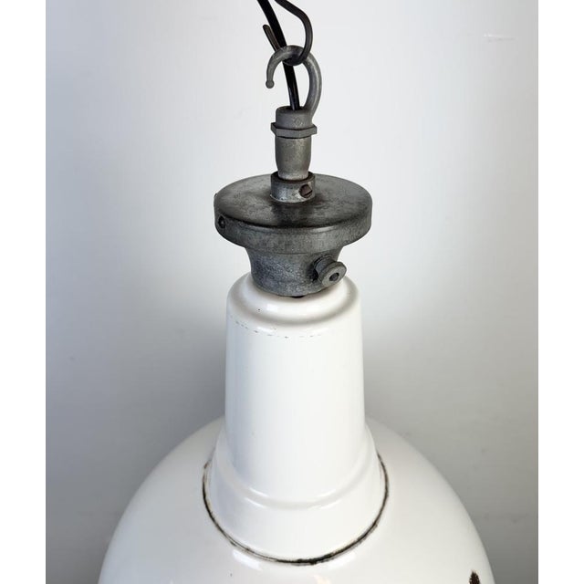 White Large British Industrial White Enamel Factory Pendant Lamp from Benjamin, 1960s For Sale - Image 8 of 18