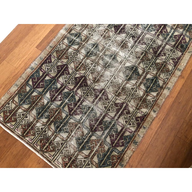 Vintage Rug | Chevron Motifs | Zeki Muren Design | 3'3" X 5'7" For Sale - Image 4 of 6