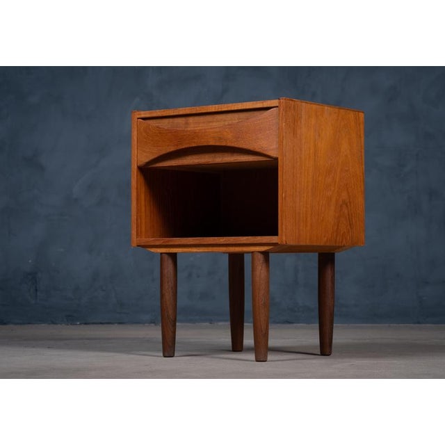 Teak Bedside by Niels Clausen, 1960s For Sale - Image 3 of 10
