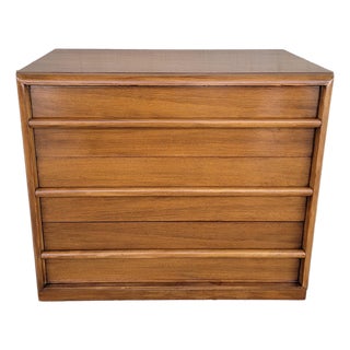 T. H. Robsjohn-Gibbings for Widdicomb Mid-Century Modern Dresser For Sale