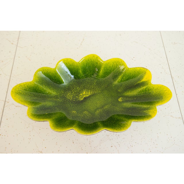 Mid-Century Modern 1960s Vintage Mid-Century Modern Decorative Ceramic Dish For Sale - Image 3 of 8
