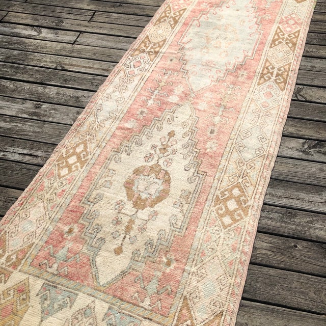 1940s Hand-Knotted Turkish Runner Rug | 4x11 For Sale - Image 5 of 7