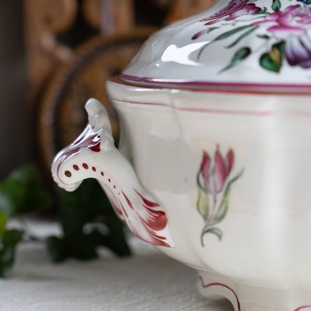 Antique French Soup Tureen from Lunéville, Early 20th Century For Sale - Image 5 of 18