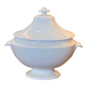 19th Century Choisy-Le-Roi Faience Tureen With Lid