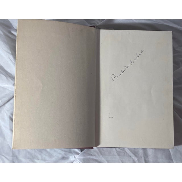 Stunning signed Amelia Earhart book first addition. Great Americana and aviation heritage book.