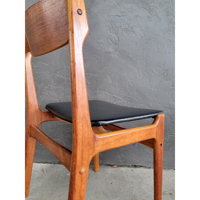 Set 4 Teak Danish Modern Dining Chairs Manner of Erik Buch 1960's For Sale - Image 12 of 14