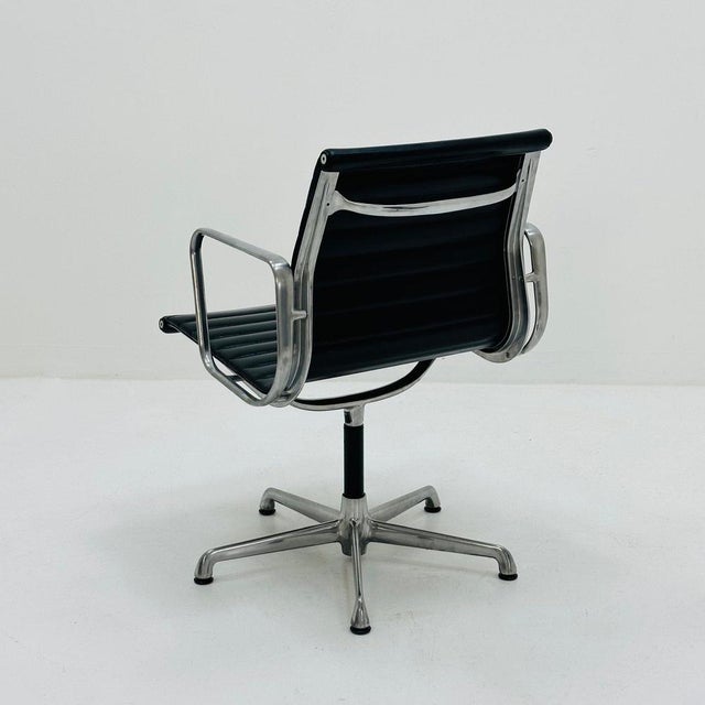 Vintage Desk Chair by Charles & Ray Eames, 1980s For Sale - Image 5 of 11