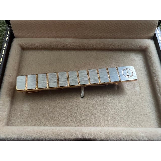 Rare Vintage Dunhill Gold Plated Tie Clip With Original Dunhill Case Circa 1960 For Sale - Image 10 of 10