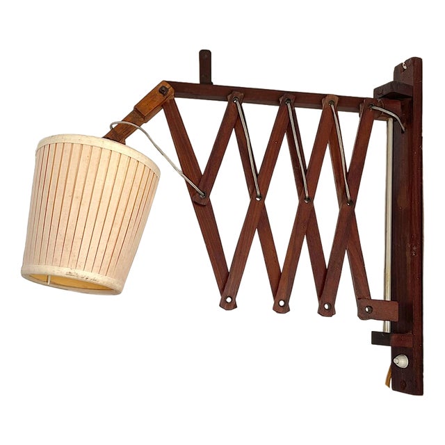 Scandinavian Style Extendable Wall Lamp, 1960s For Sale
