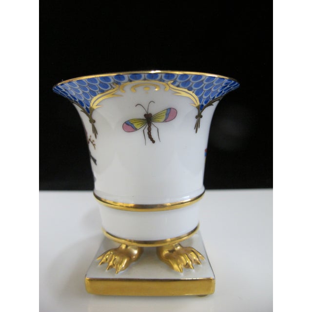 Early 20th Century Herend Hungary Rothschild Porcelain Bird & Insect Blue Scale Claw Footed Vase For Sale - Image 5 of 9