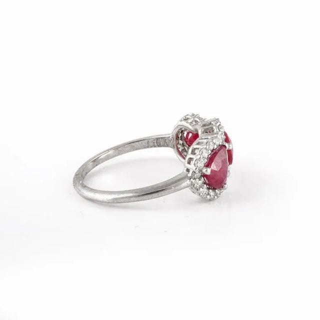 Metal Three Stone Real Ruby Engagement Ring in 18k Solid White Gold With Diamonds Size 7 For Sale - Image 7 of 15