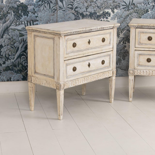Cream Pair of 19th C. Italian Neoclassical Style Painted Bedside Commodes For Sale - Image 8 of 16
