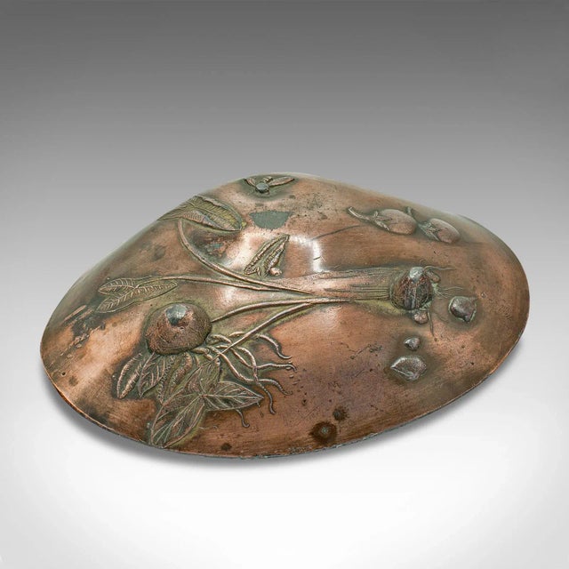 1900s Pair of Antique Victorian Japanese Momo Dishes For Sale - Image 6 of 12