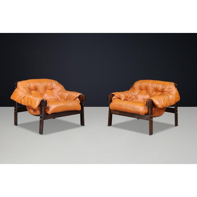 Wood MP-41 Lounge Chairs in Cognac Leather by Percival Lafer, 1970s, Set of 2 For Sale - Image 7 of 18