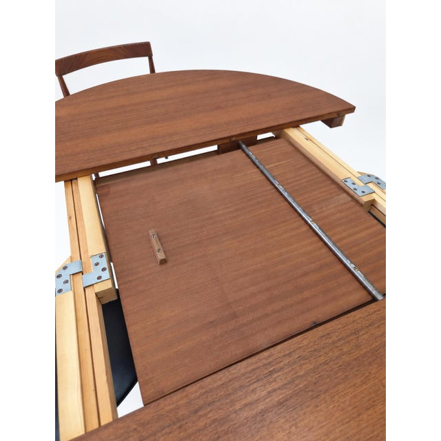 Round Extendable Dining Table and Chairs in Teak by Hans Olsen for Frem Røjle, Denmark, 1960s, Set of 5 For Sale - Image 17 of 18