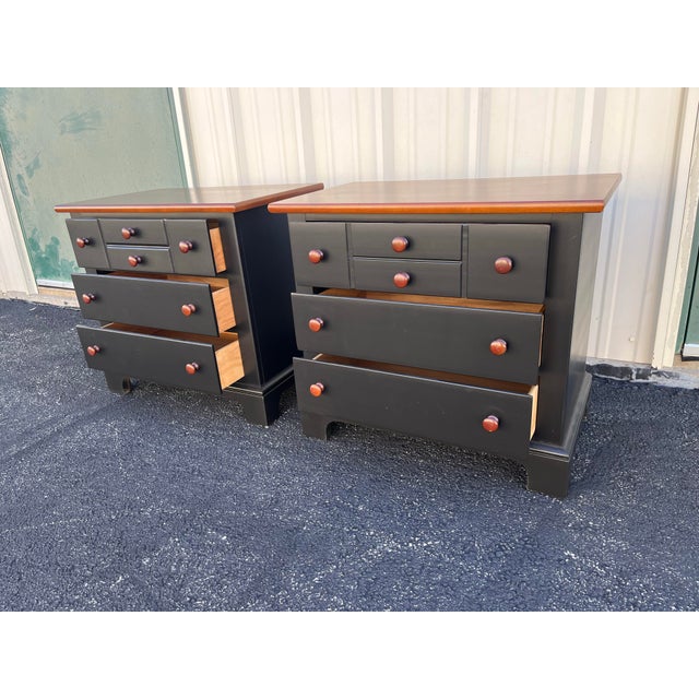 1990s 1990s Pair of Stanley Furniture Black and Cherry Nightstands For Sale - Image 5 of 12