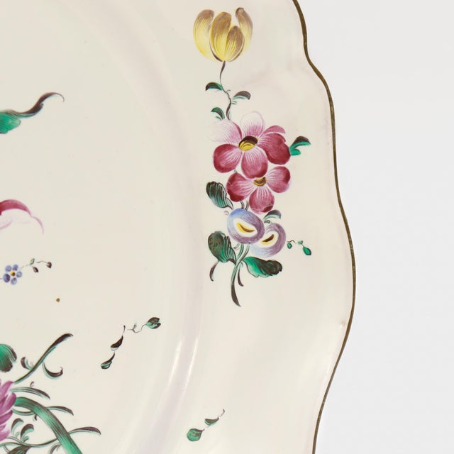 Set of 4 Antique Strasbourg French Faience Floral Plates For Sale - Image 14 of 18