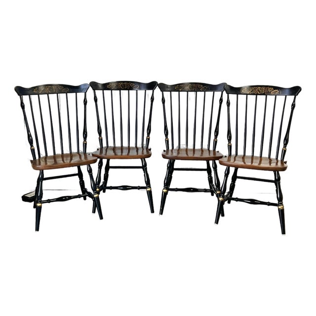 Hitchcock Decorated Fanback Windsor Dining Chairs - Set of 4 For Sale
