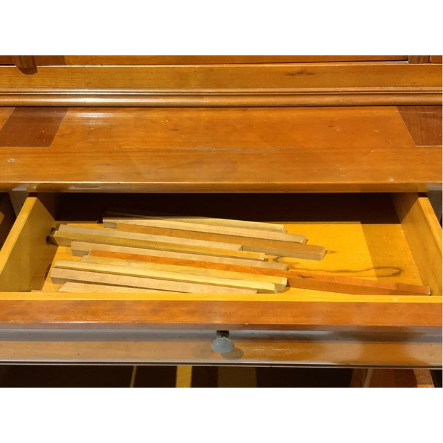 Vintage Georgian Style Cherry Wood China Cabinet For Sale In New York - Image 6 of 12