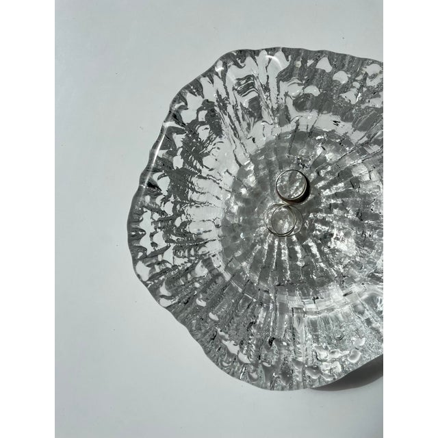 Mid-Century Modern Textured Glass Sea Jellyfish Ashtray from Pukeberg, Sweden, 1960s For Sale - Image 3 of 4