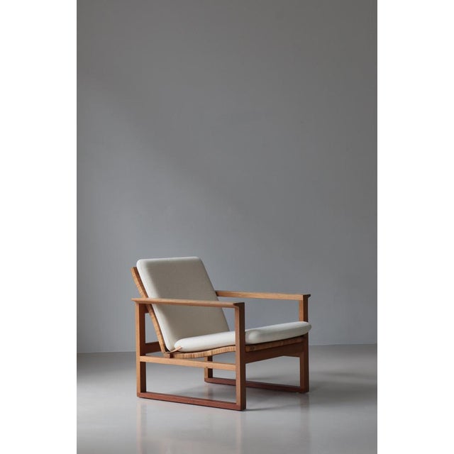 1950s Set of Model 246 Lounge Chair and Ottoman in Oak and Teak attributed to Børge Mogensen for Fredericia, 1957 For Sale - Image 5 of 18