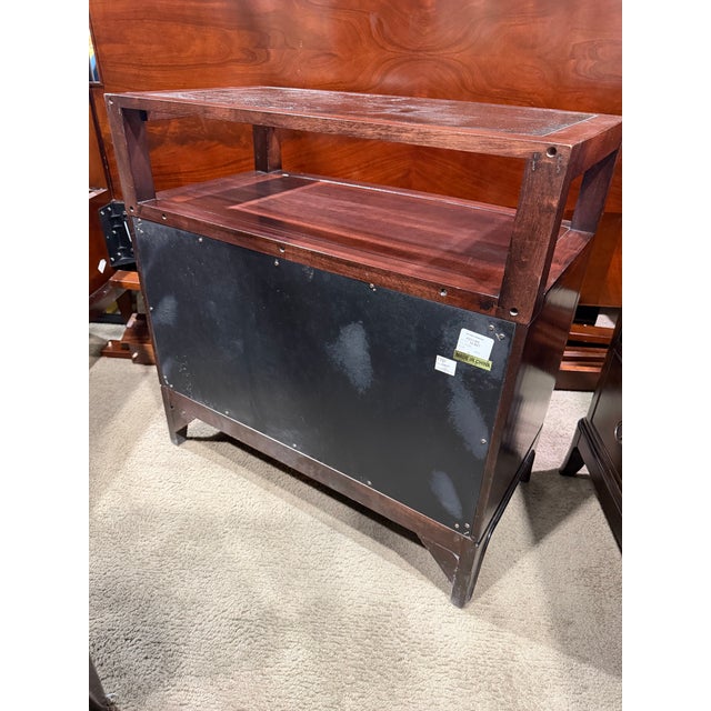 Thomasville Thomasville Mahogany Nightstand For Sale - Image 4 of 6