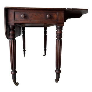 Antique English Regency Solid Mahogany Pembroke Drop-Leaf Table With Drawer & Original Casters For Sale