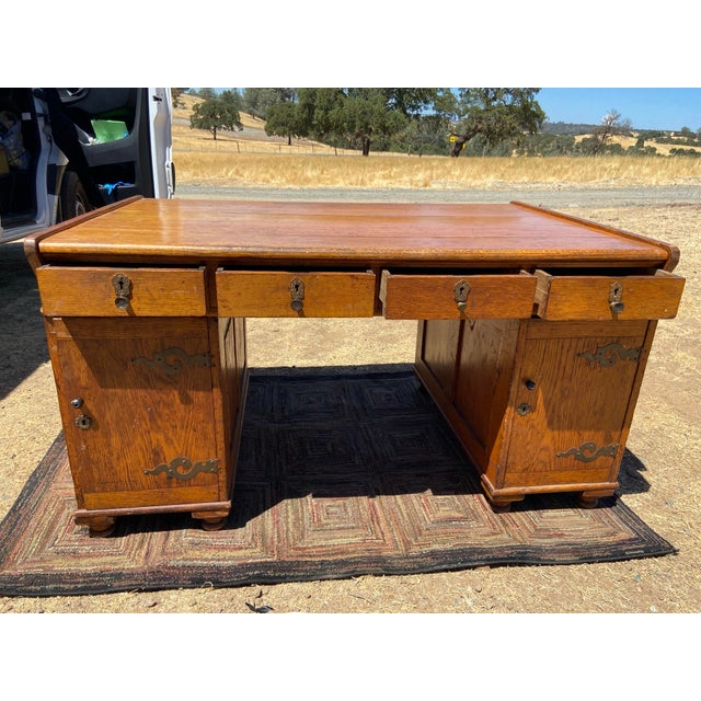 Antique small partners desk needs restoration see pictures for details, needs wood work lots of character Victorian era.