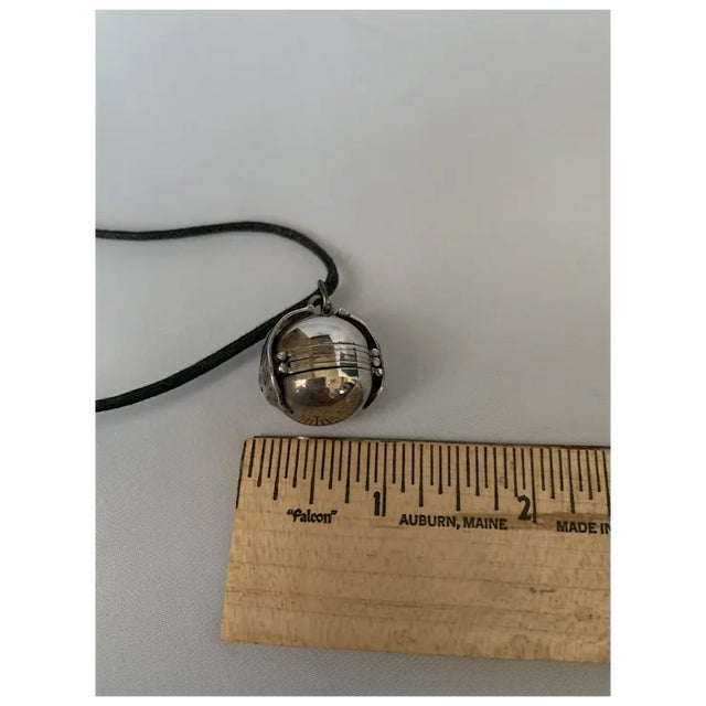 Silver 1980s Sterling Sphere Locket For Sale - Image 8 of 11