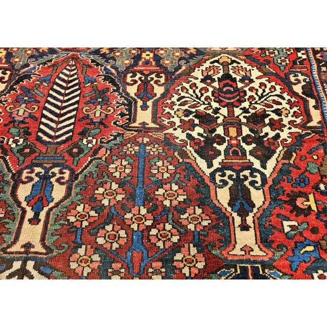 Vintage Oversized Persian Bakhtiari Rug, Hand-Knotted Wool, Vase Panel Pattern, Red & Ivory, 11x17 For Sale - Image 17 of 17