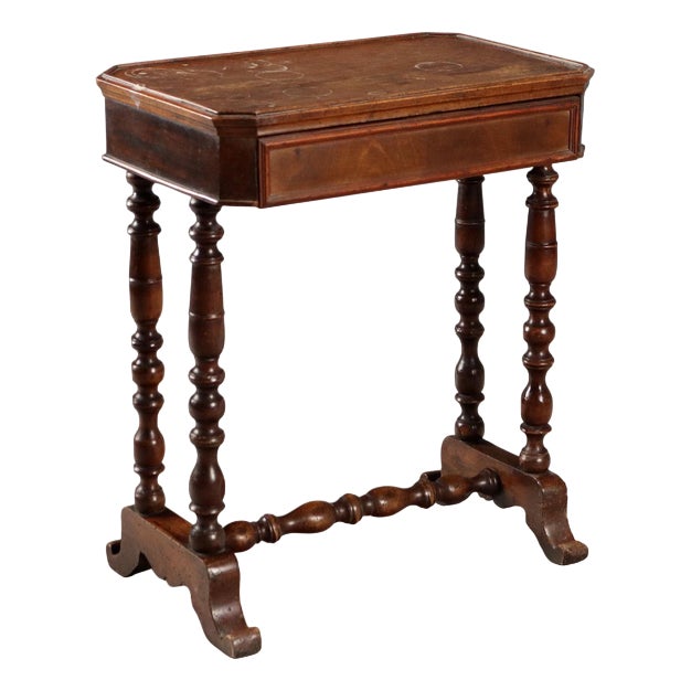 Italian Worktable in Walnut For Sale