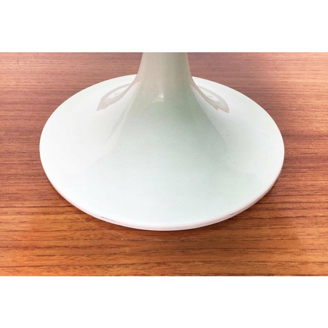 Mid-Century Space Age Italian Green Early Model Toledo Table Lamp by Luigi Massoni for Guzzini, 1960s For Sale - Image 9 of 18