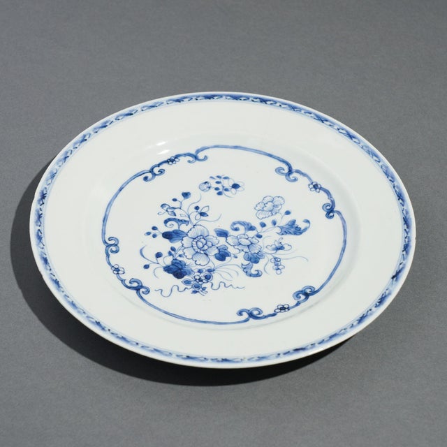 Chinese export porcelain plate decorated in cobalt underglaze blue. China, mid 18th century.