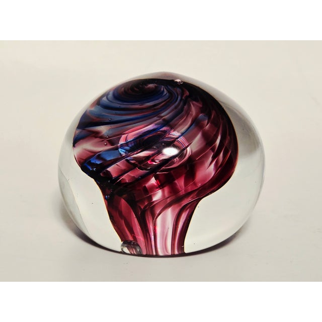Abstract Vibrant 1995 Hot Island Glass Maui Paperweight – Swirling Tropical Colors For Sale - Image 3 of 10