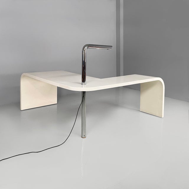 Italian Modern Direk Desk by Ennio Chiggio for Nikol International, 1980s For Sale - Image 3 of 18