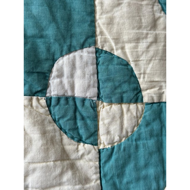 Vintage Teal + Soft Yellow Cotton Drunkard's Path Circle Quilt, Circa 1930s-40s For Sale - Image 12 of 18