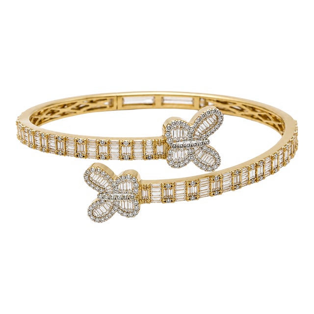 10k Yellow Gold 2-3/8 CTTW Natural Diamond Bangle Bracelet For Sale