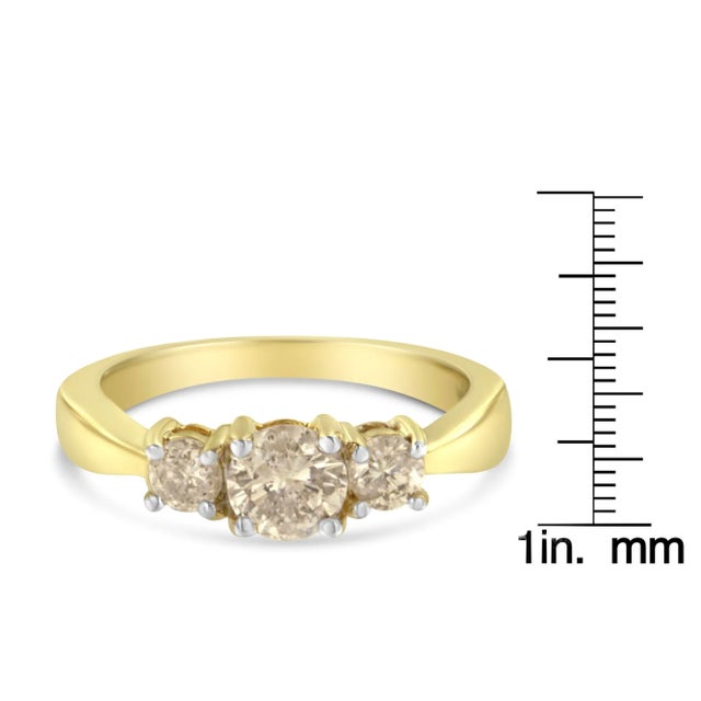 10K Yellow Gold Three Stone Diamond Band Ring (1.00 cttw, J-K Color, I2-I3 Clarity), Size 7.25 For Sale In New York - Image 6 of 8