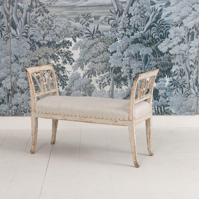 Early 19th Century 19th C. Swedish Gustavian Lindome Painted Window Bench For Sale - Image 5 of 11