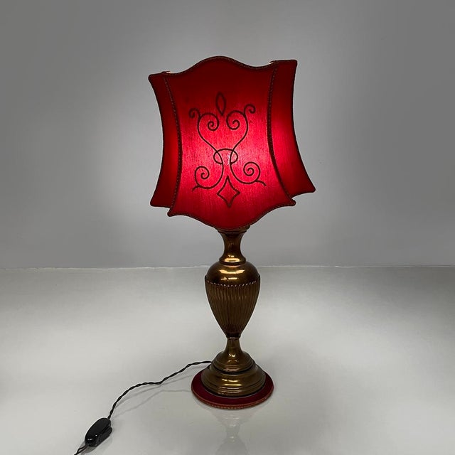 Italian mid-century modern table lamp red fabric shade with decorations, 1950s Round base table lamp. The lampshade is in...