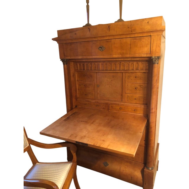 Biedermeier Display Secretary in Cherrywood, Southern Germany, 1825 For Sale - Image 14 of 18