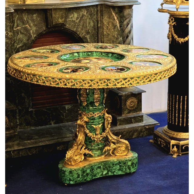 Rococo Round Dining Table With Gold Details & Green Finish For Sale - Image 4 of 7