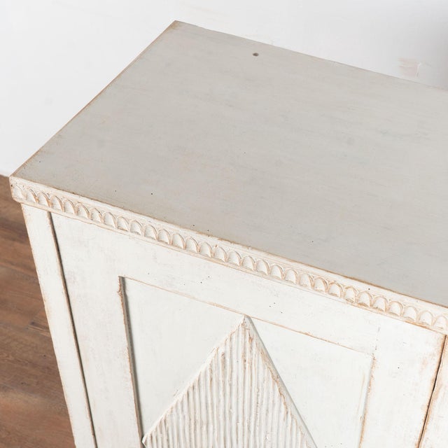Early 19th Century 19th Century Swedish White Gustavian Cabinet Sideboard For Sale - Image 5 of 15