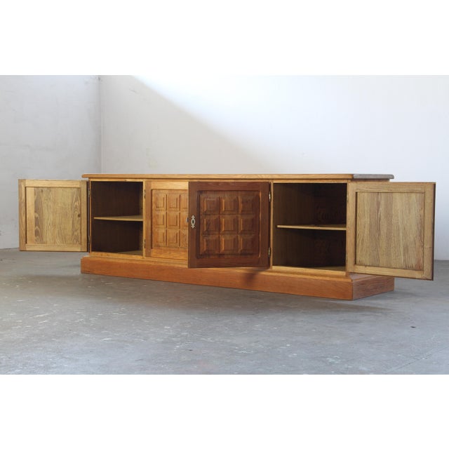 Brown Brutalist Danish Light Oak Low Sideboard by Henning Kjærnulf, 1960s For Sale - Image 8 of 17