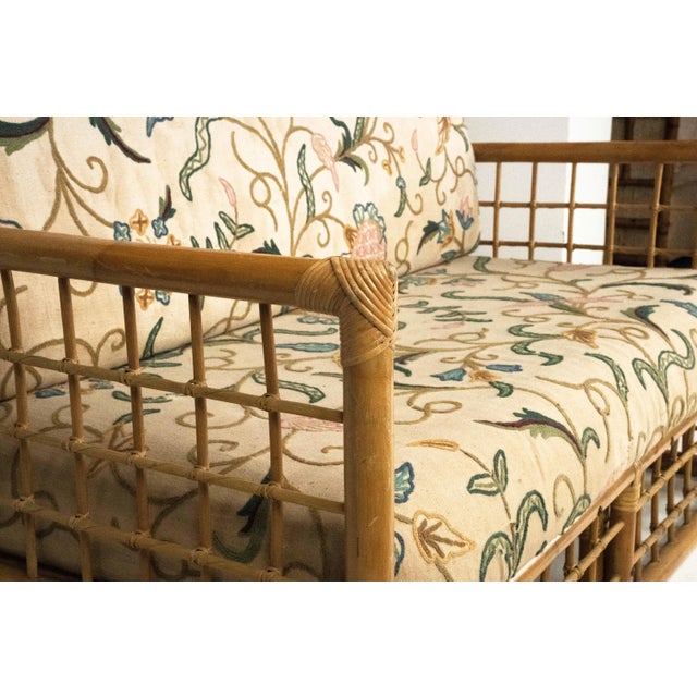 The settee is in very good vintage condition, retaining its desirable patina and offering both comfort and significant...