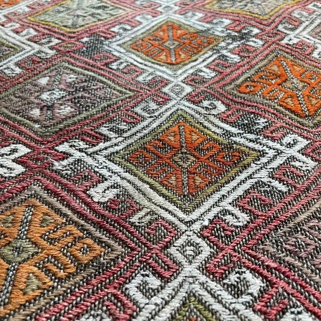 Small Anatolian Turkish Kilim Rug For Sale - Image 4 of 11