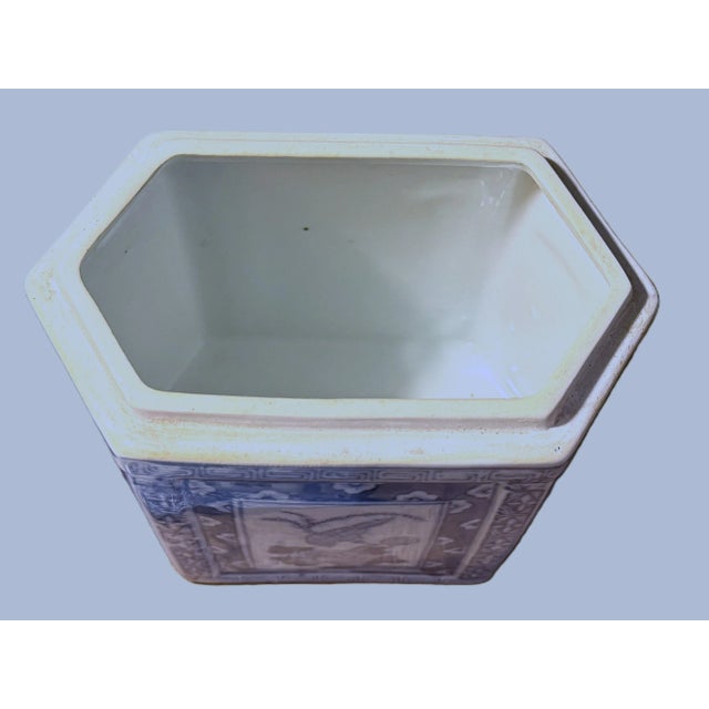 Antique Chinese Blue and White Tea Caddy For Sale - Image 4 of 11