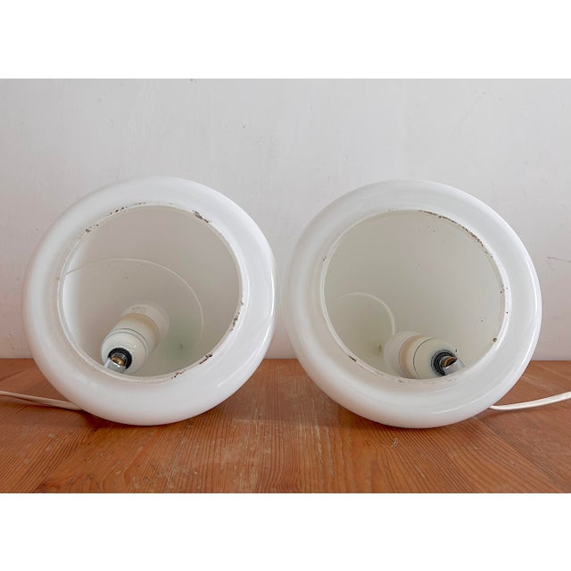 White Cone-Shaped Lamps in Murano Glass, 1970s, Set of 2 For Sale - Image 8 of 11