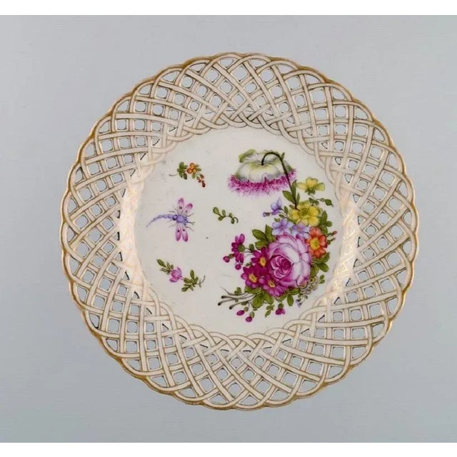 Antique Compote in Openwork Porcelain from Meissen For Sale - Image 4 of 9